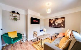 Stylish Victorian House, Close To City Centre